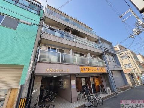 建物外観　外観写真（昼）
