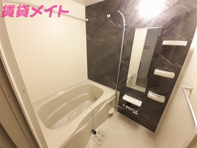 バス・シャワールーム　同タイプのお部屋です。