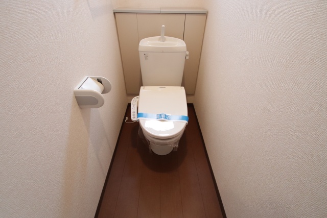 トイレ　別室の参考写真です。※現況優先