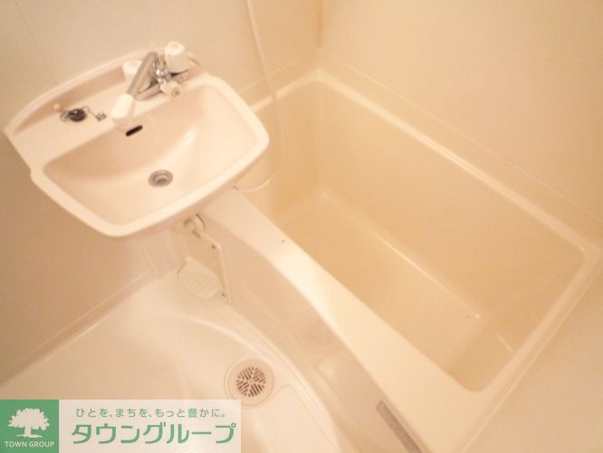バス・シャワールーム　洗面