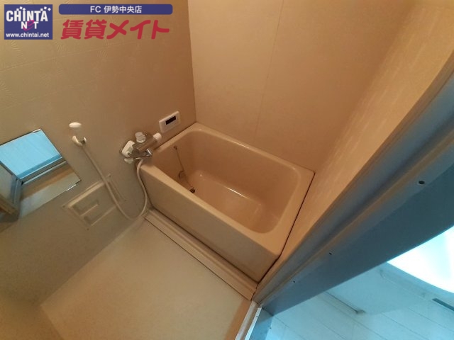 バス・シャワールーム　同物件別部屋の写真