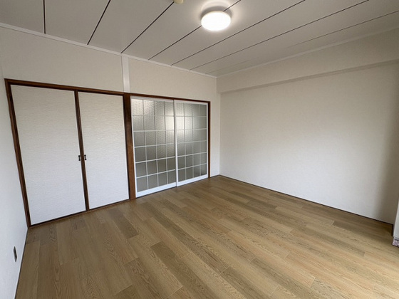 居室・リビング　※別部屋の写真です