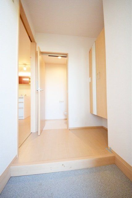 玄関　★お部屋探しは株式会社タウンハウジング東京まで★