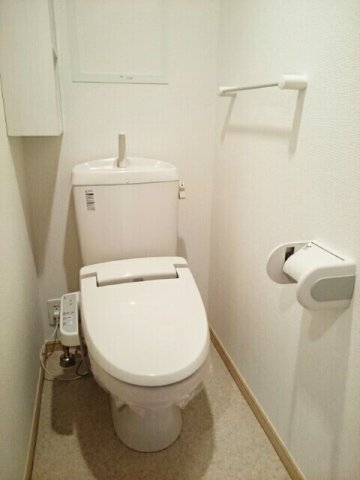 トイレ　ゆったりとした空間のトイレです