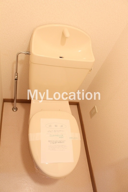 トイレ　☆清潔感のあるトイレです☆