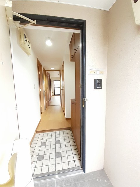 玄関