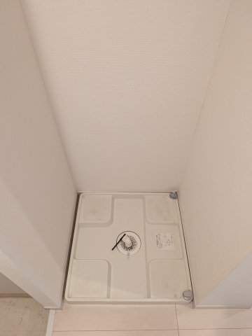 その他　室内洗濯機置場です