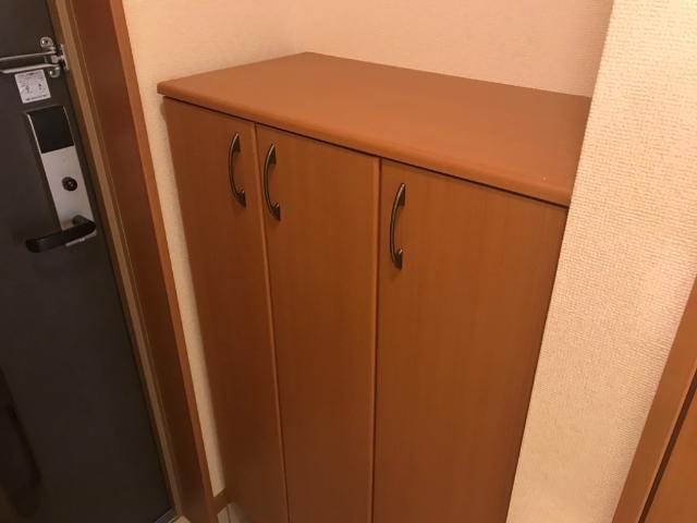 玄関　収納