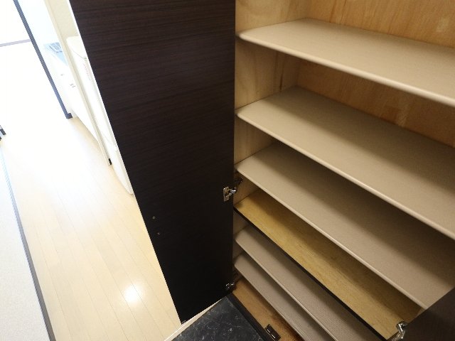 玄関　きれいな玄関です