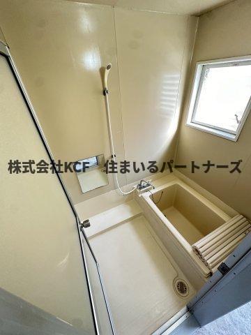 バス・シャワールーム　ゆったり過ごせるお風呂です