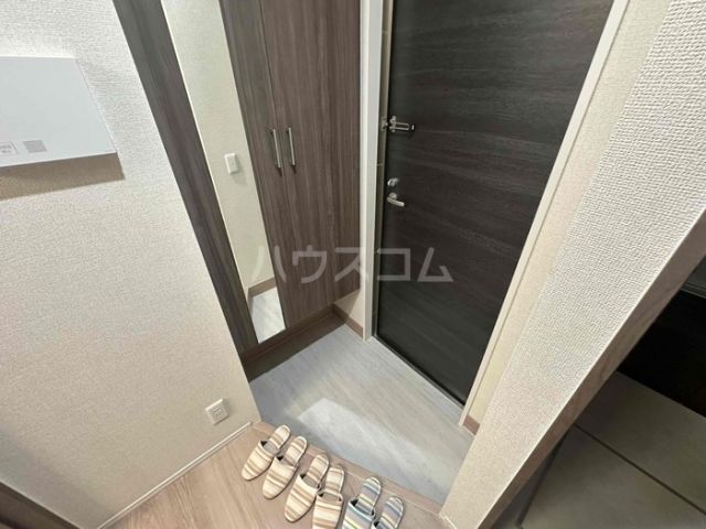GRAMM松室吾田神町Bの玄関写真