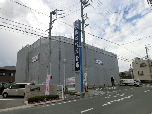 銀行　浜松いわた信用金庫曳馬支店（銀行）まで477m