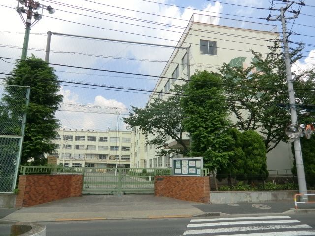 中学校　花畑北中学校（中学校）まで380m