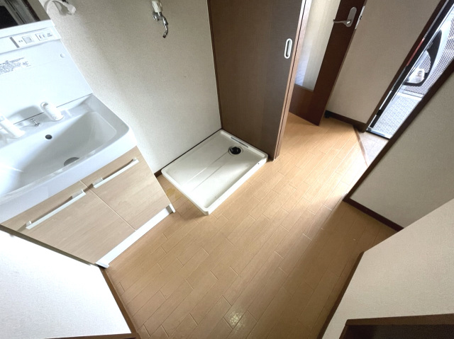 洗面設備　脱衣所です(^^)/
