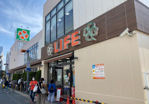 スーパー　ライフ千歳烏山店（スーパー）まで390m