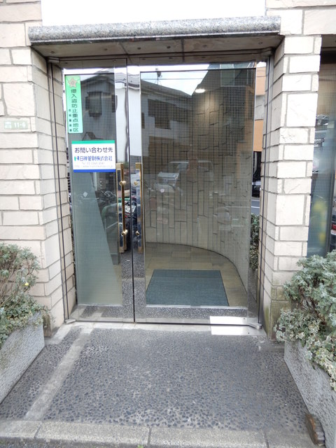 エントランス　エントランス