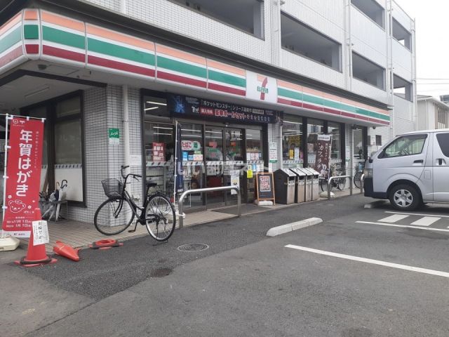 コンビニ　セブンイレブン 国分寺西元町店（コンビニ）まで701m