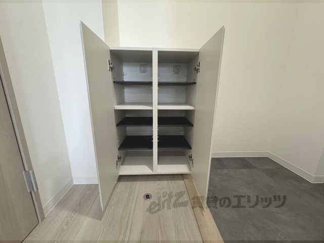 収納　下駄箱