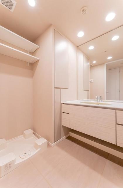 洗面設備　※写真は同タイプ住戸です。