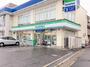 コンビニ　ファミリーマート京屋御陵通店（コンビニ）まで640m