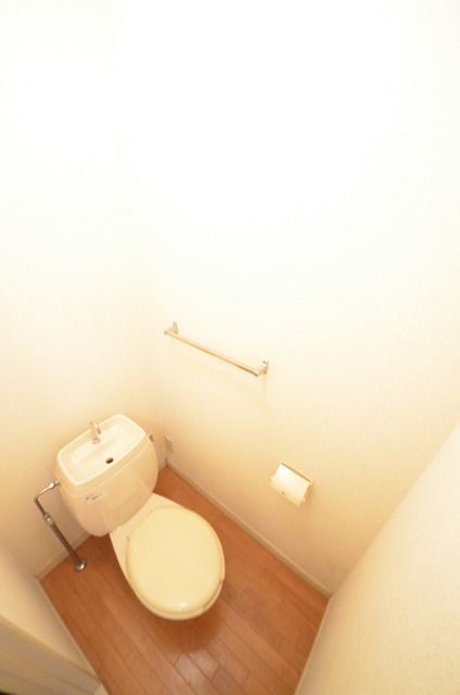 トイレ　☆清潔感あるトイレです☆