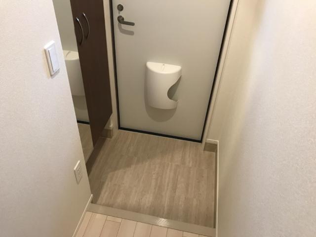 玄関　玄関