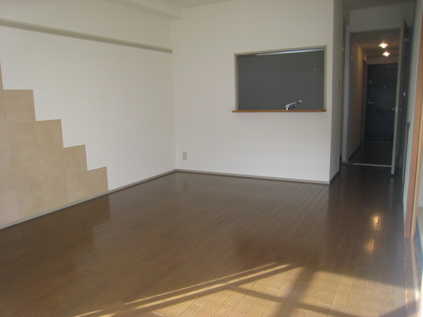 居室・リビング　南向きで日当たり良好なお部屋です♪
