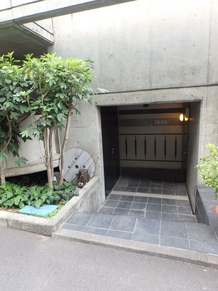 エントランス　★エントランス★