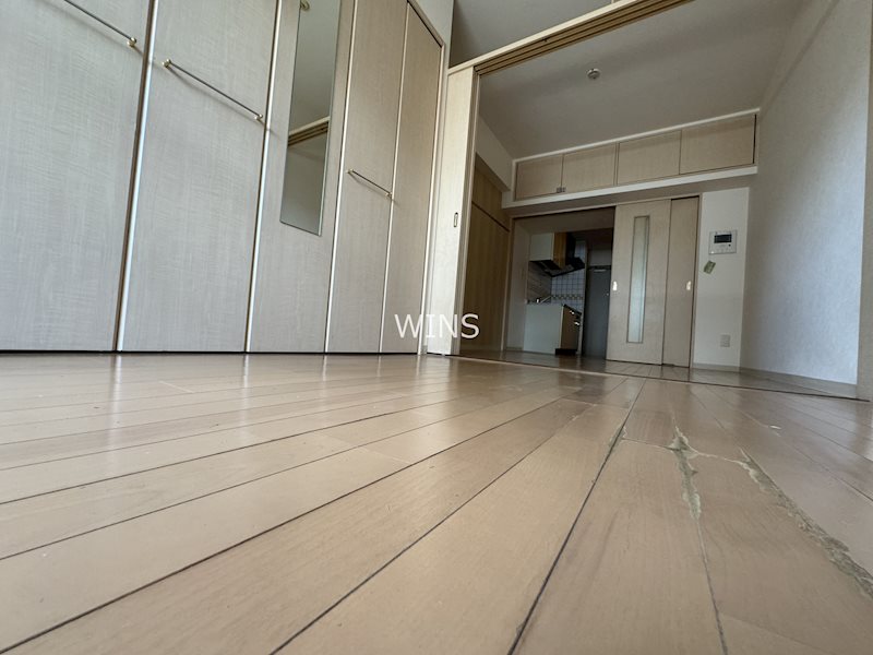 居室・リビング　別部屋参考写真です。