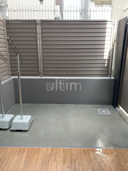 バルコニー　※別のお部屋の写真です