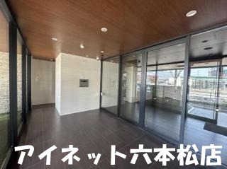 その他共有部分　オートロック付きで安心です。