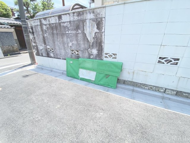 その他共有部分　ゴミ置き場です☆