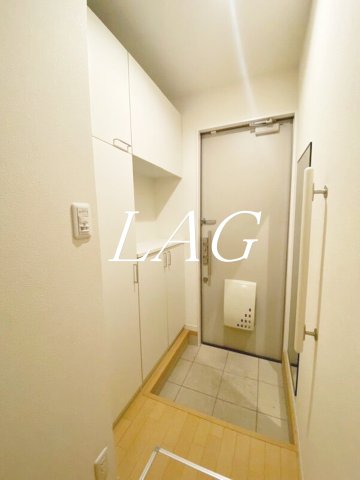 玄関　玄関です。