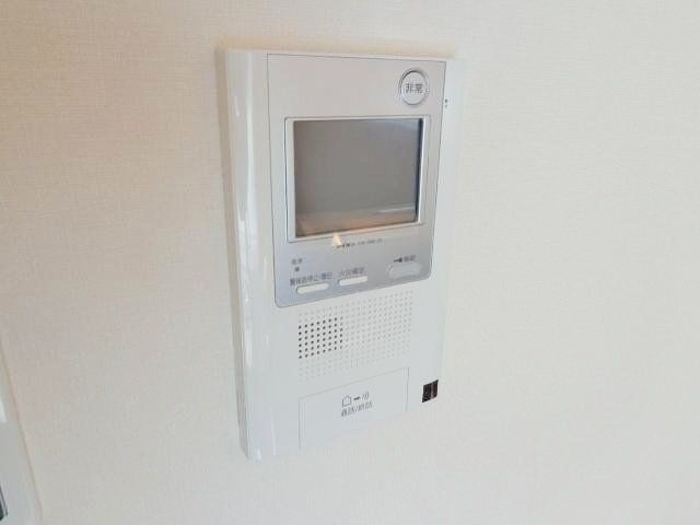 セキュリティ　TVモニター付きインターホン