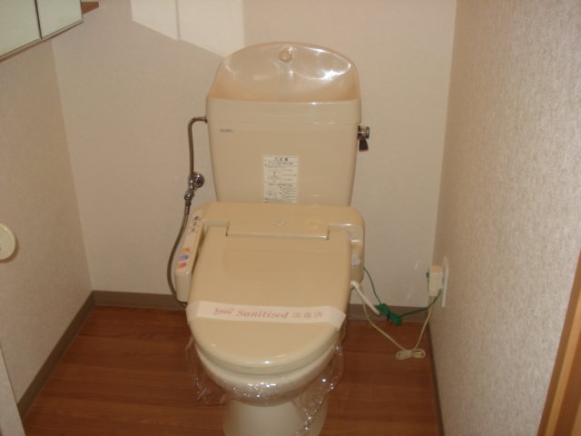 トイレ　シャワー付トイレ（イメージ）