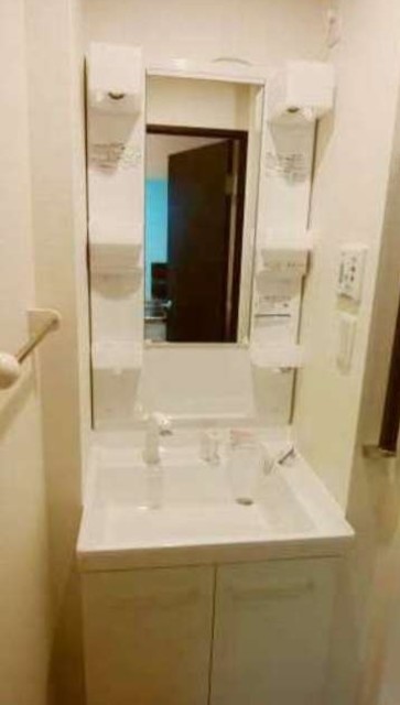 洗面設備　別部屋参考写真