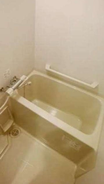 バス・シャワールーム　別部屋参考写真