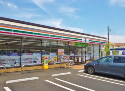 コンビニ　セブンイレブン 小平花小金井4丁目店（コンビニ）まで243m