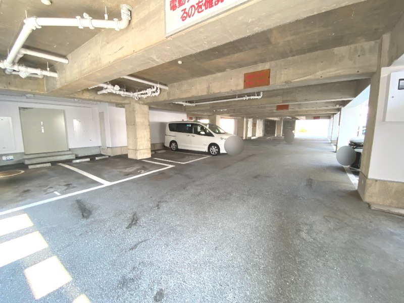 駐車場　駐車場