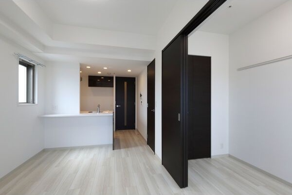 居室・リビング　同マンション別部屋　イメージ写真