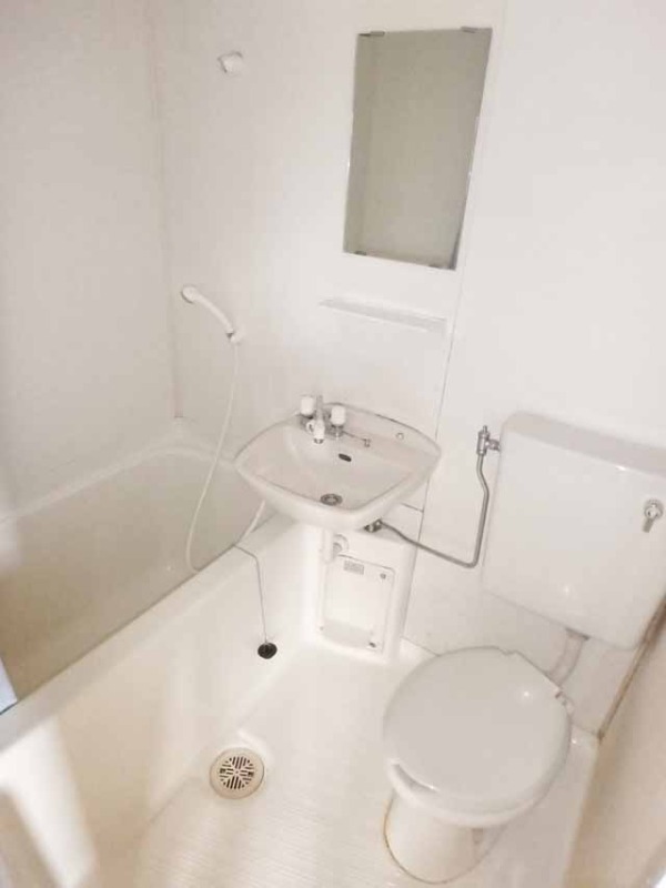 バス・シャワールーム　洗面台・トイレ付きユニットバス♪