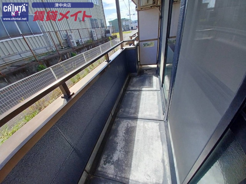 バルコニー　反転タイプ参考写真