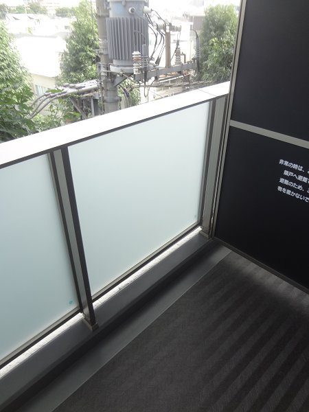 バルコニー