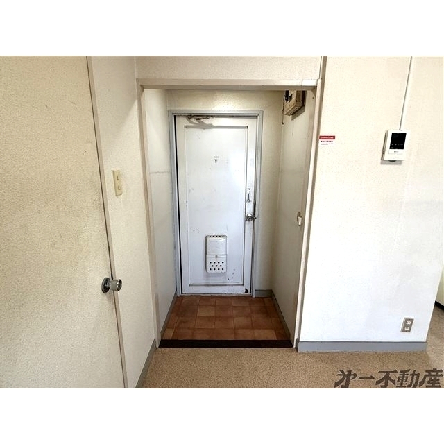 ルーセントKの玄関写真