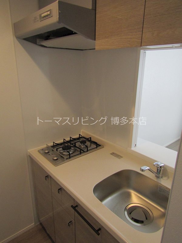 地下鉄箱崎線 呉服町駅 徒歩5分 15階建 築7年のキッチン写真