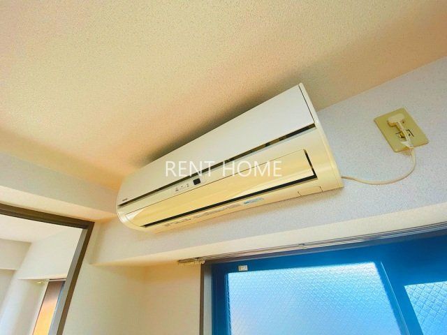 その他設備　エアコン一基付いています。