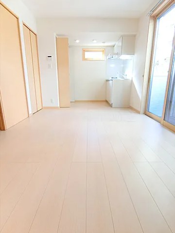 京急本線 雑色駅 徒歩12分 3階建 築13年の居間写真
