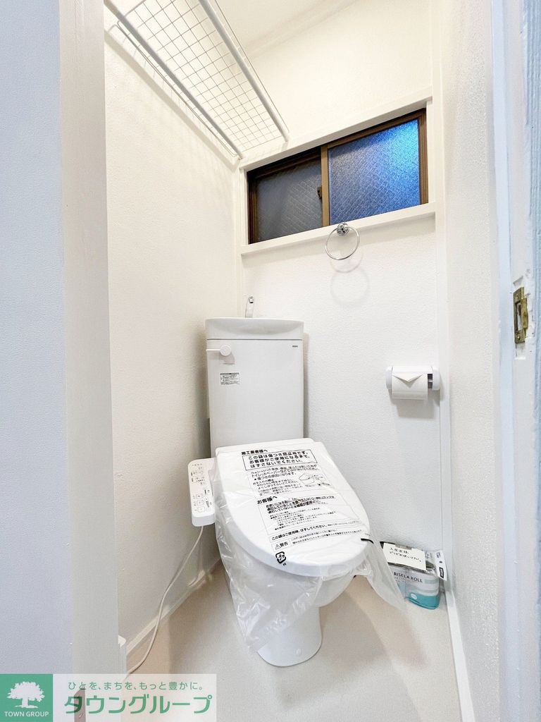 南大井一戸建てのトイレ写真