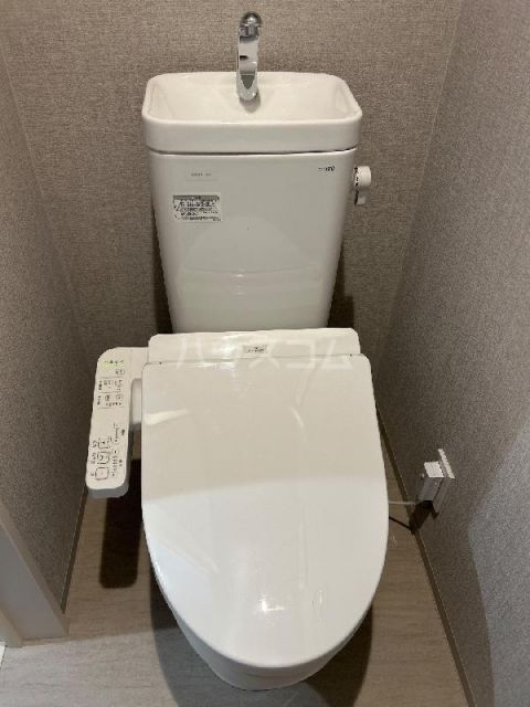 robot home 西大宮Bのトイレ写真