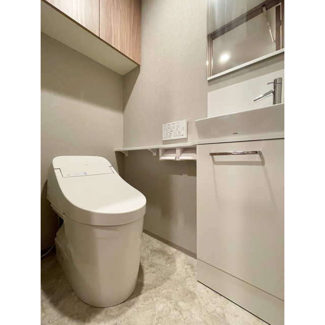 プライマル千葉駅前のトイレ写真
